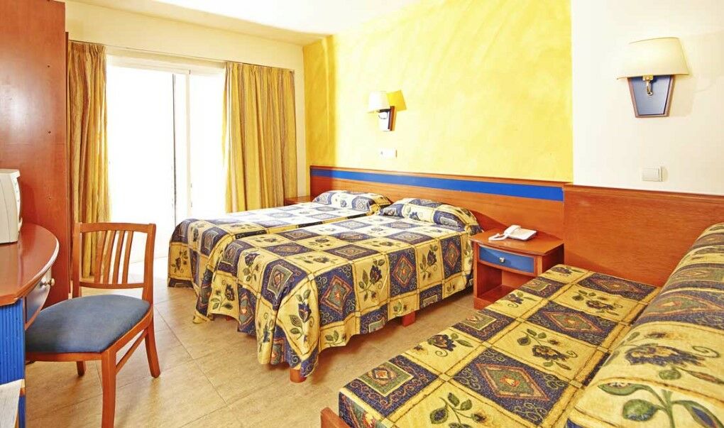 Sahara Nubia Gobi 호텔 Ses Cadenes 외부 사진 Room in a hotel